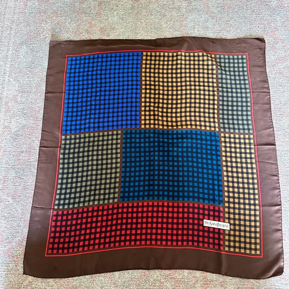 YSL Vintage Authentic Luxury YVES SAINT LAURENT Square 100% Silk Scarf 30X30in - Picture 1 of 14